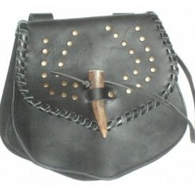 Medieval leather bag 275x264 - Different decoration with beautiful medieval miniatures