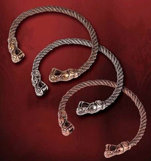 viking torques the power and beauty of nordic jewelry - Viking Torques: The Power and Beauty of Nordic Jewelry
