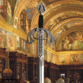 tizona and colada the cid campeadors swords between history forging and legend 275x275 - Scottish Claymore William Wallace: Myth, History, and the Truth Behind the Legendary Sword